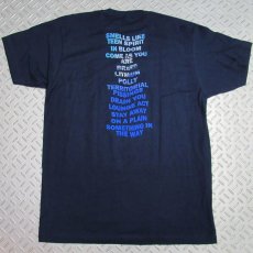 画像2: オフィシャル バンドTシャツ：ニルヴァーナ NIRVANA NEVERMIND ALBUM PLAY LIST ネイビー (2)