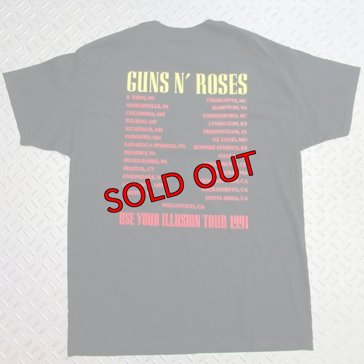 画像2: 【再入荷】オフィシャル バンドTシャツ：ガンズアンドローゼズ GUNS N' ROSES Skull Circle ブラック (2)