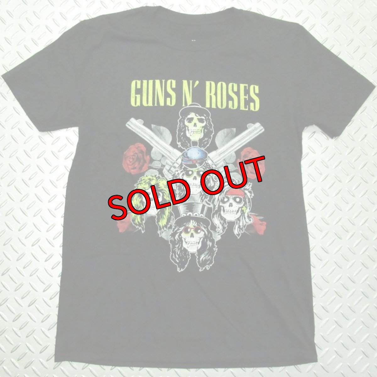 画像1: 【再入荷】オフィシャル バンドTシャツ：ガンズアンドローゼズ GUNS N' ROSES Pistols & Roses ブラック (1)
