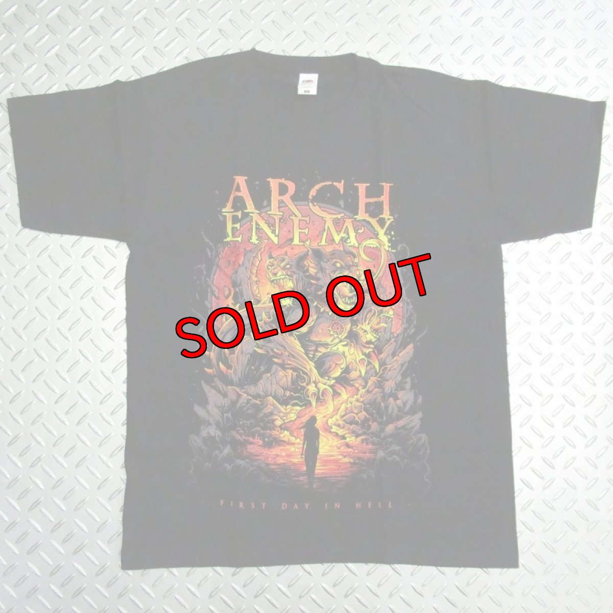 画像1: オフィシャル バンドTシャツ：ARCH ENEMY First Day In Hell ブラック (1)