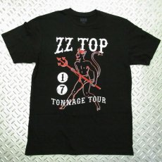 画像1: オフィシャル バンドTシャツ：ZZ TOP TONNAGE TOUR 17 ブラック (1)