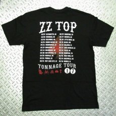 画像2: オフィシャル バンドTシャツ：ZZ TOP TONNAGE TOUR 17 ブラック (2)