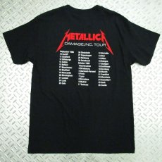 画像2: 【再入荷】オフィシャル バンドTシャツ：METALLICA Master of Puppets European Tour '86.  ブラック (2)