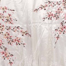 画像4: 【送料無料】Japanesque 桜刺繍ちりめん袖スカジャン (4)