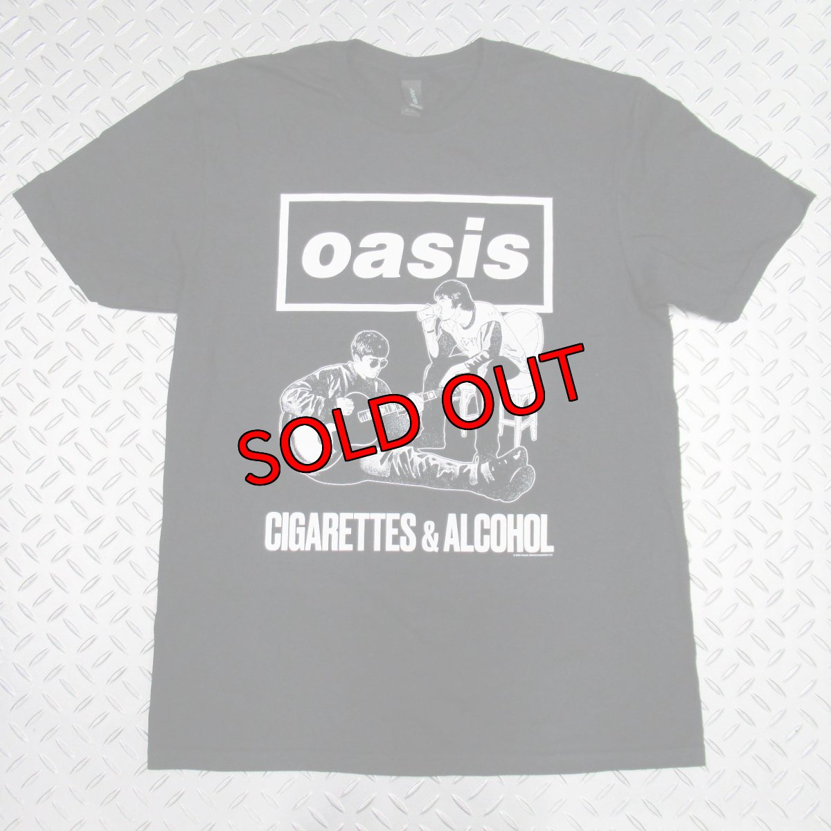 画像1: オフィシャル バンドTシャツ：オアシス OASIS Cigarettes & Alcohol Illustration Mono ブラック (1)