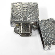 画像3: Zippo ジッポーライター：メタルジャケット スパイダーウェブ 2006年製 シルバー 銀燻し (3)
