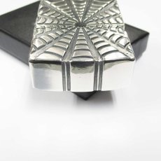 画像5: Zippo ジッポーライター：メタルジャケット スパイダーウェブ 2006年製 シルバー 銀燻し (5)